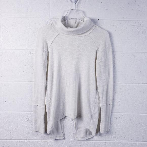 FREE PEOPLE Split Back Turtleneck Top Long Sleeve Ivory Size Small OB536113 - Picture 1 of 9
